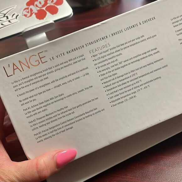 Le Vite Ceramic Straightening Brush - Picture 6 of 7